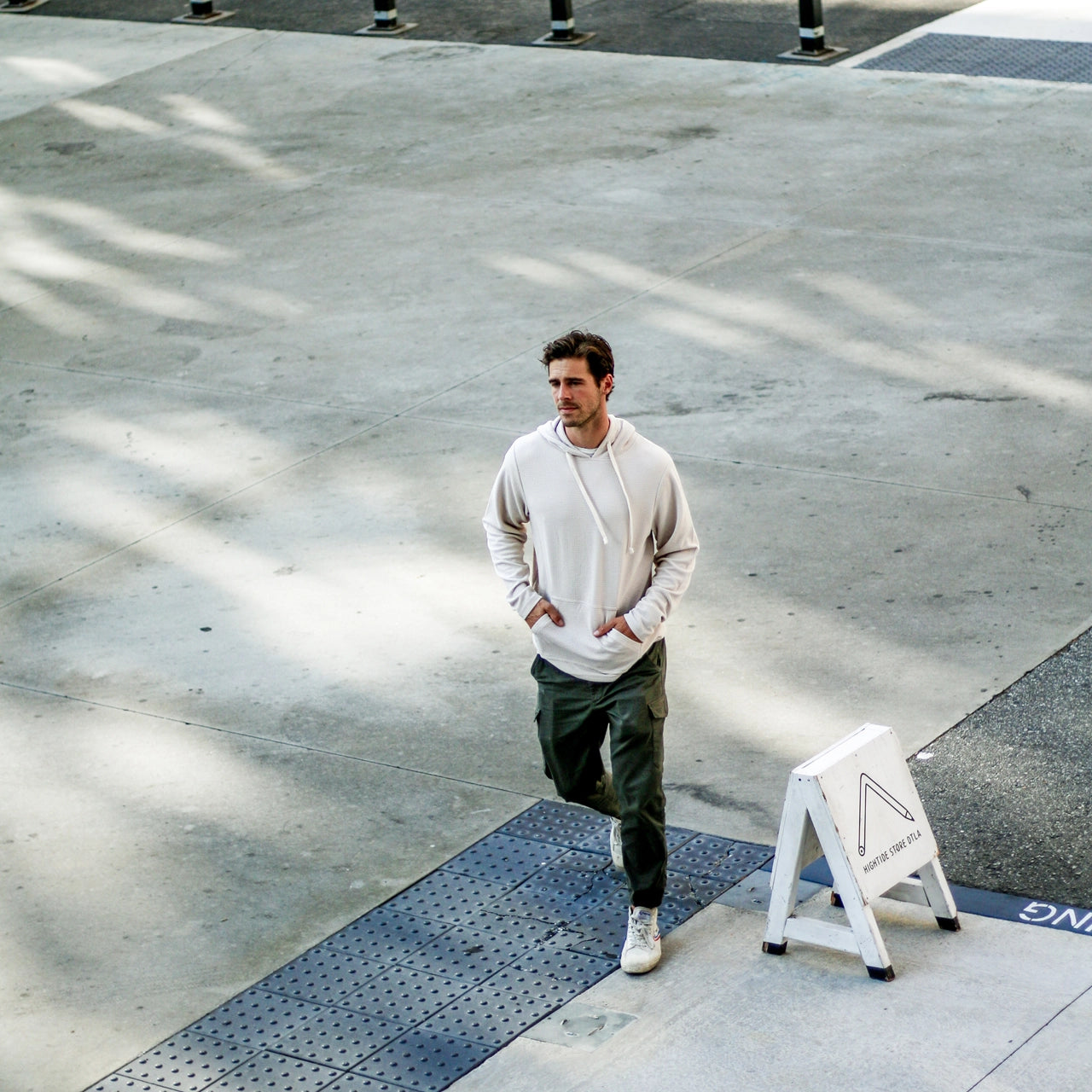 RYLAN TEXTURED HOODIE